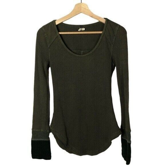 Free People We the Free Sunnie Valley Cuff Tee Safari Moss Green M - Picture 2 of 5